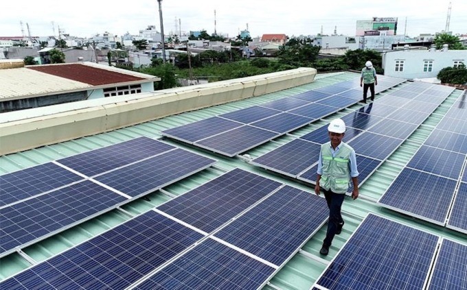 Đề xuất cơ chế khuyến khích điện mặt trời tự dùng tại nhà, công sở
