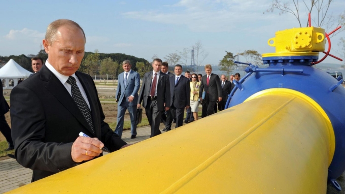 Phương Tây sẽ khó áp giá trần dầu khí Nga