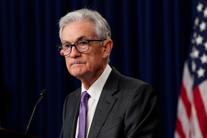 Fed giữ nguyên lãi suất lần thứ 5 liên tiếp